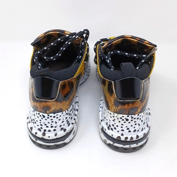 Steve Madden Cliff Lace Up Sneakers - Picture 4 of 9